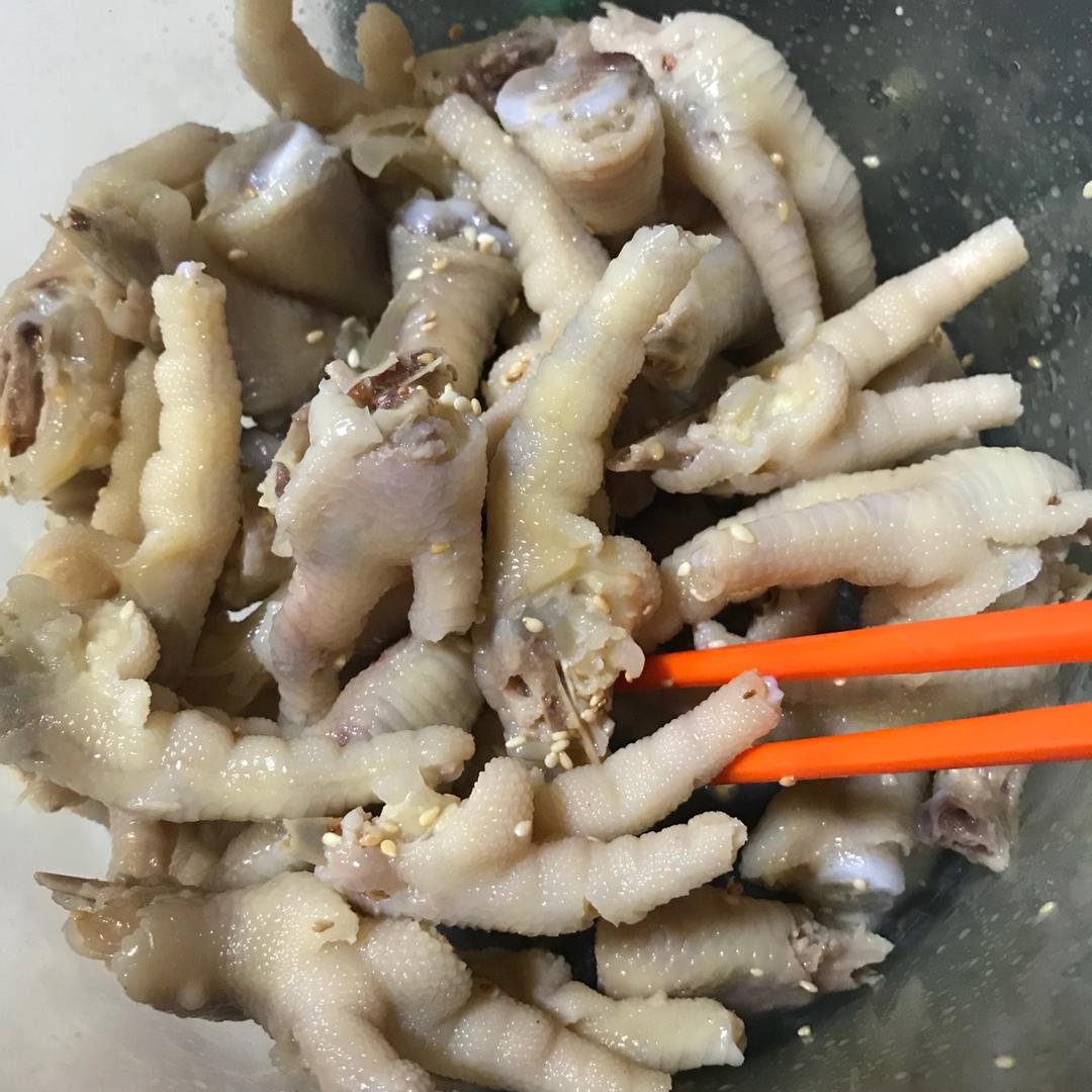 盐焗鸡爪