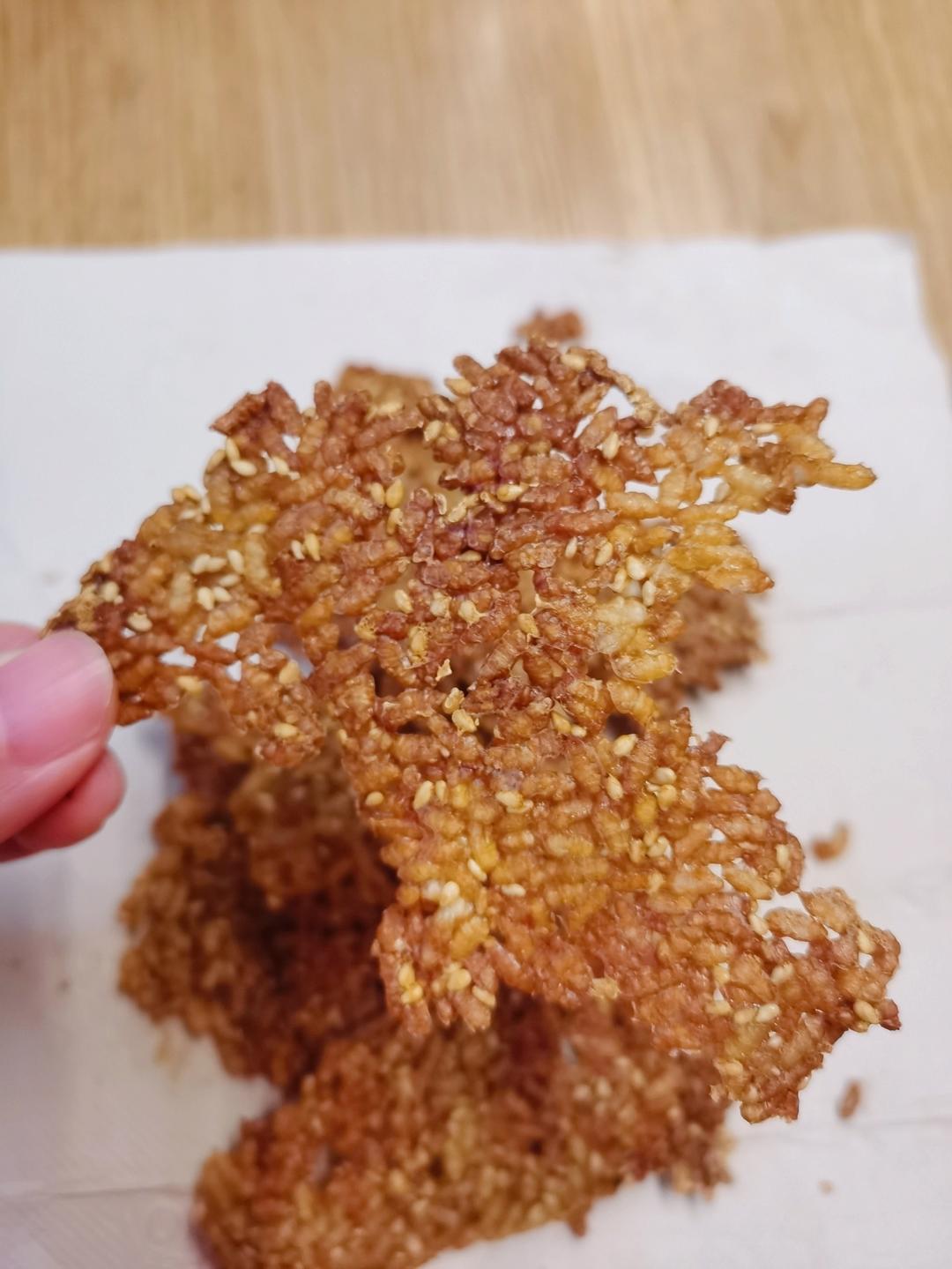 自制剩米饭锅巴