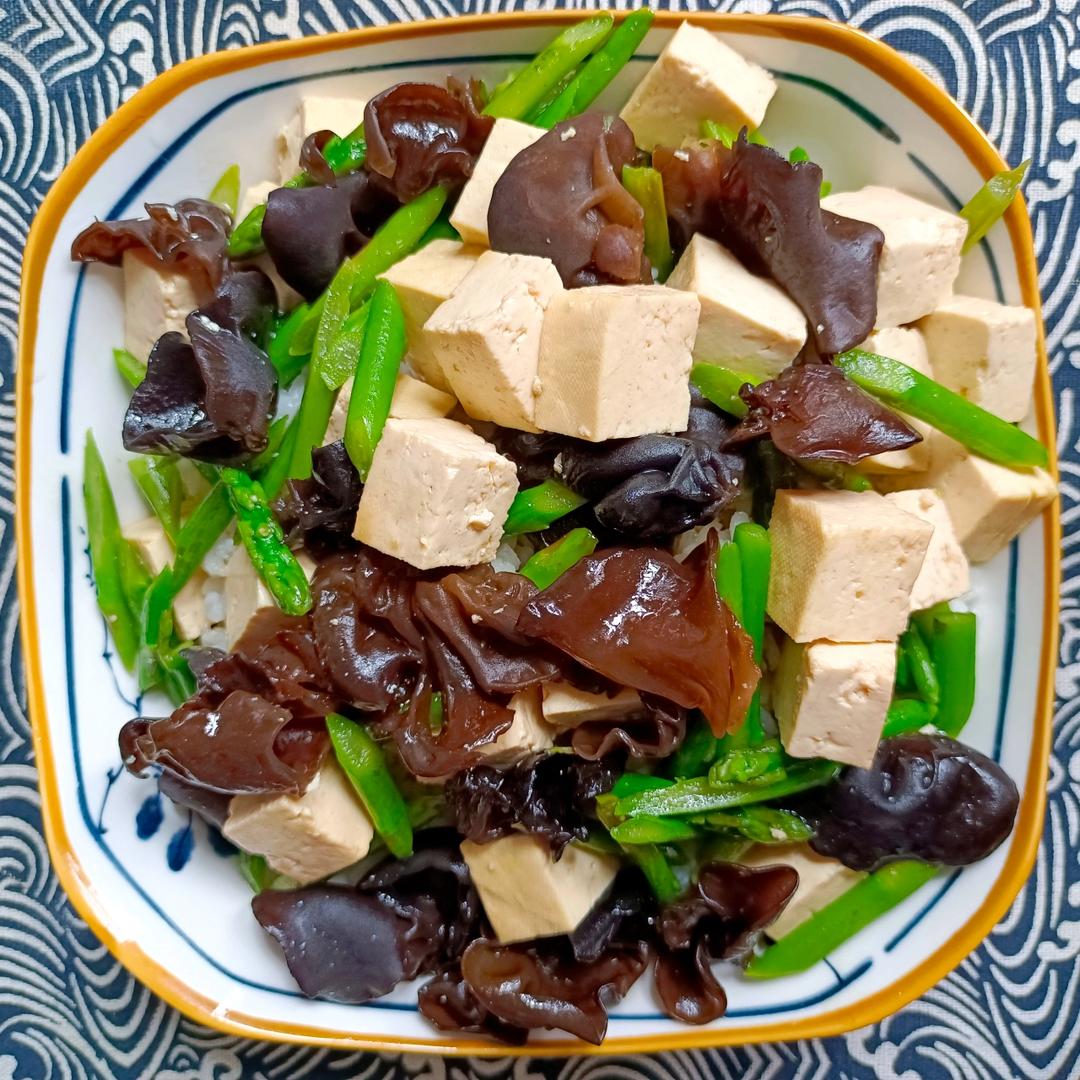 自己做的豆腐&豆腐芦笋炒素 净素食