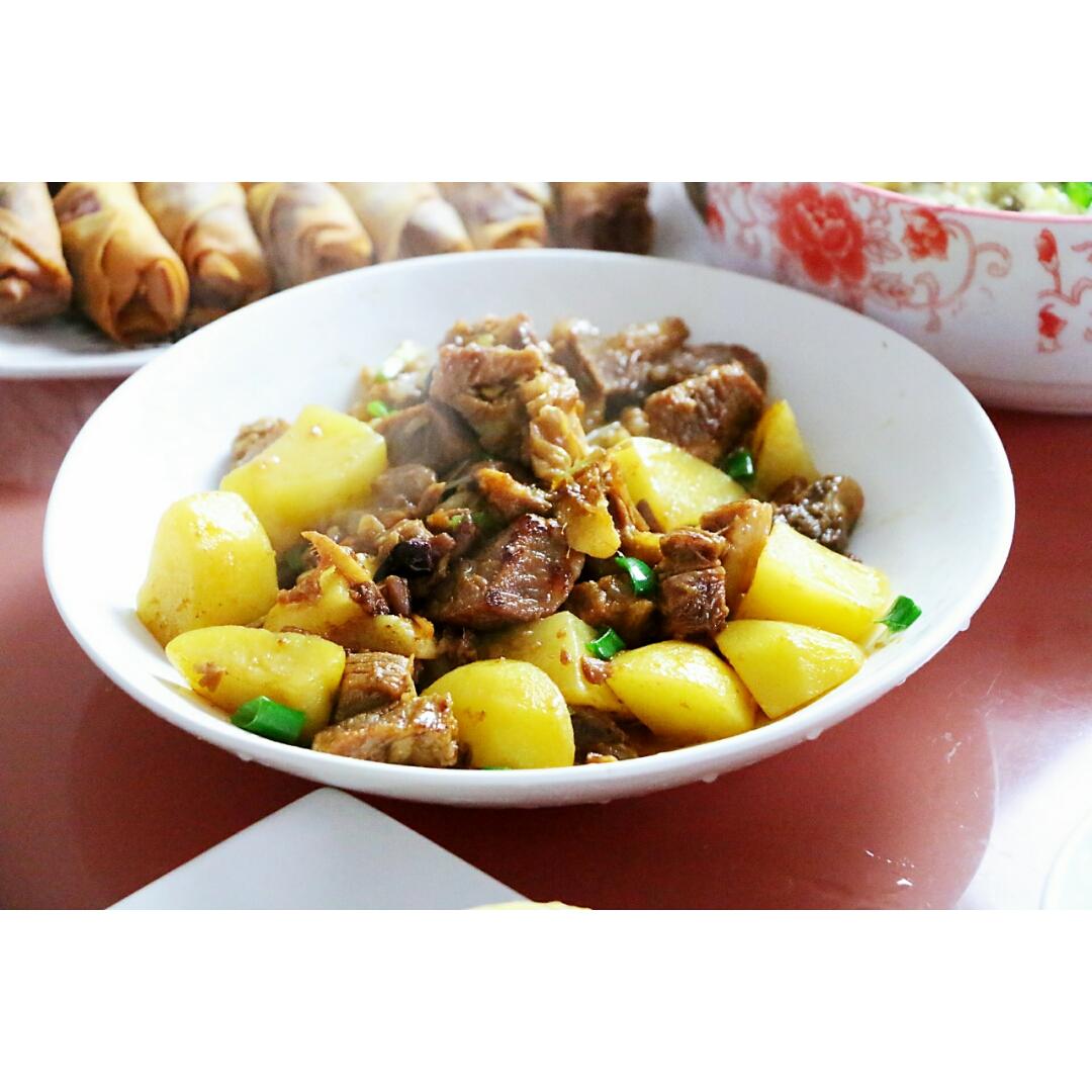 红烧牛肉土豆 （独家秘制）
