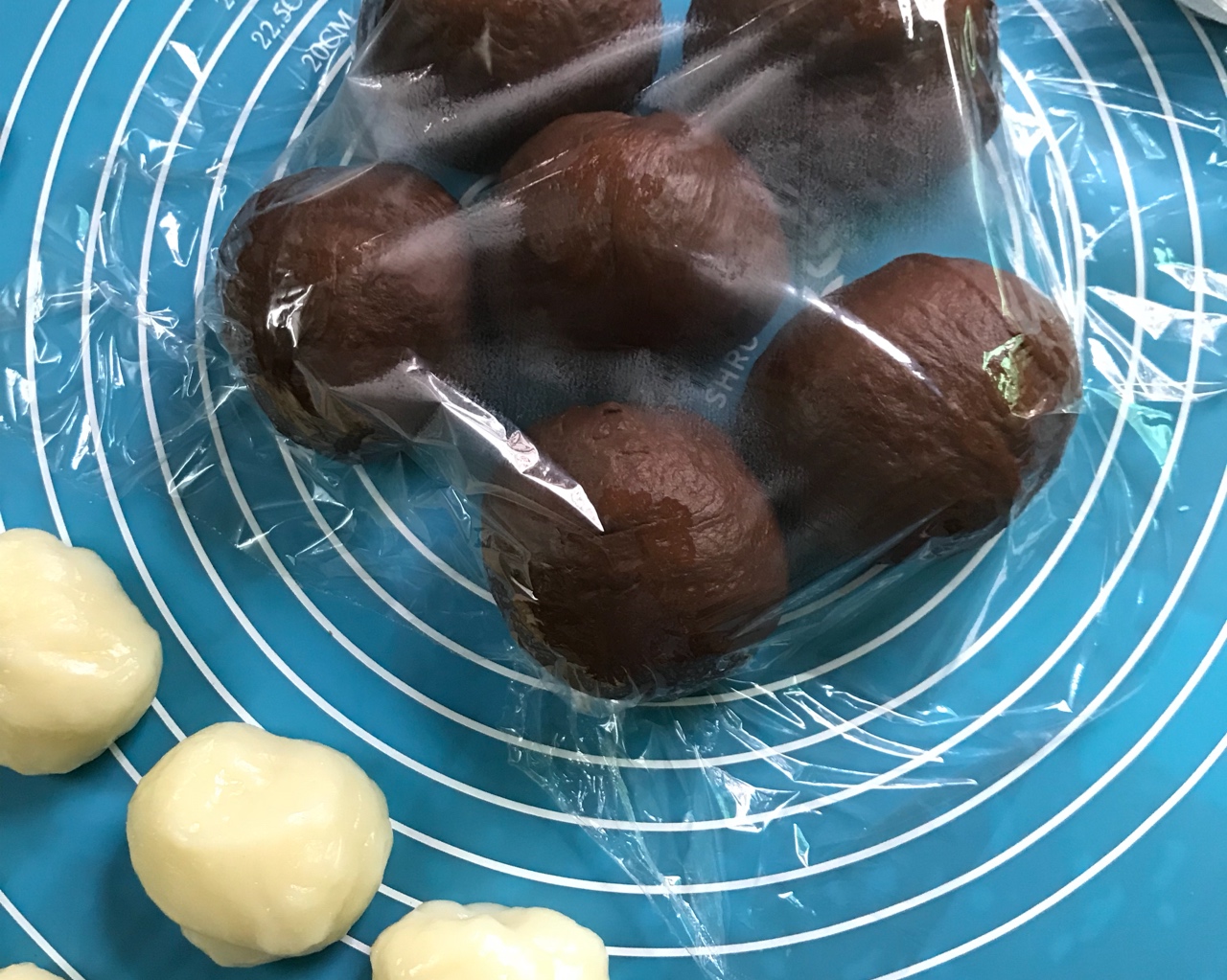 初学易成功的巧克力麻薯软欧包🍫的做法 步骤7