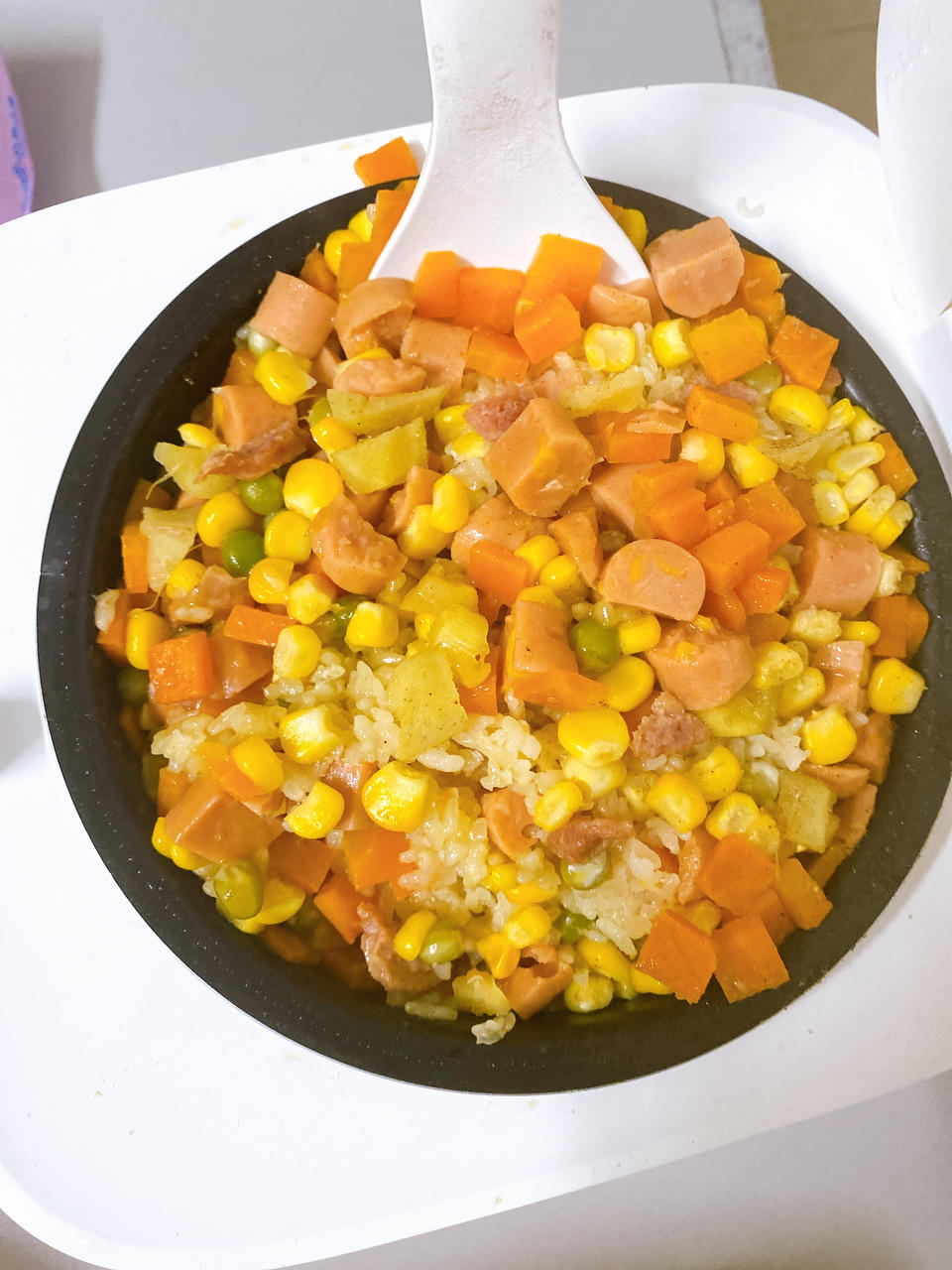 懒人必备～电饭煲腊肠焖饭