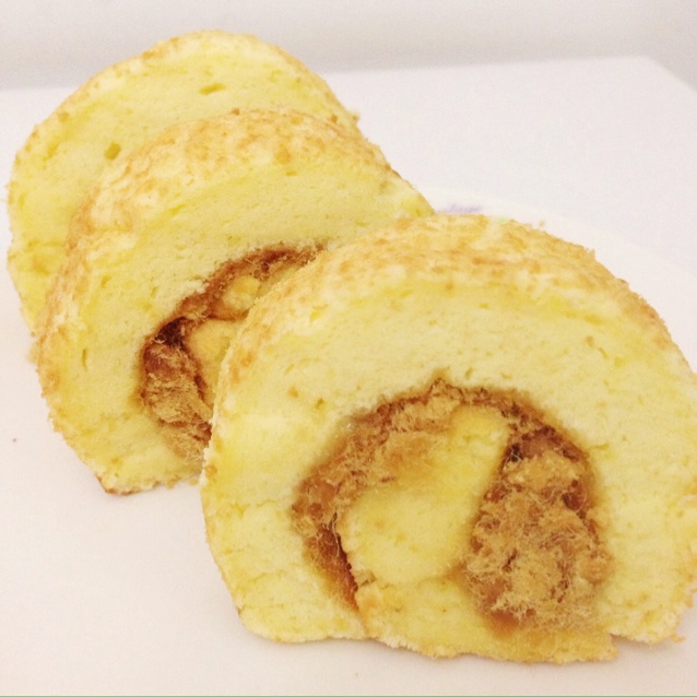 肉松戚风蛋糕卷