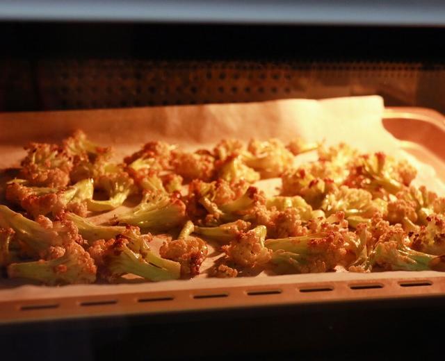 健康低卡——快手烤菜花&懒人版的做法