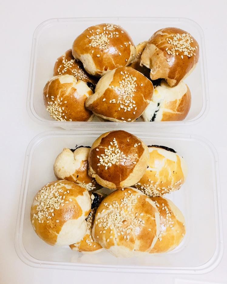 泳式鲜肉榨菜月饼