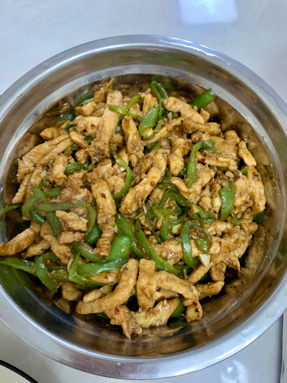 巨好吃的青椒炒鸡胸肉丝，超下饭