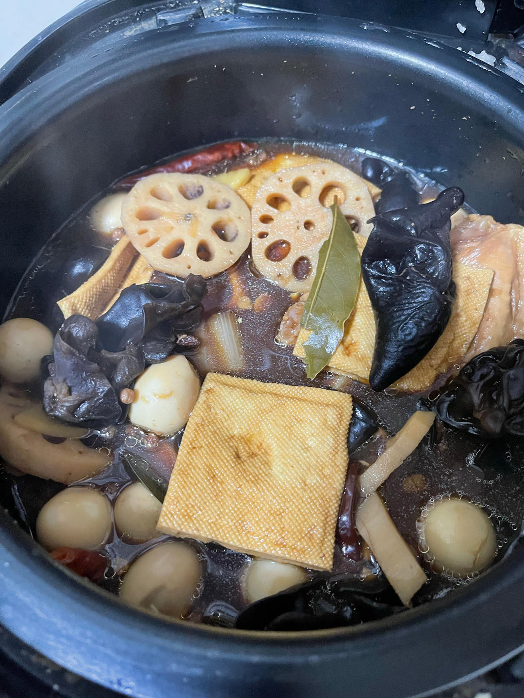 🔥不放一滴水的电饭锅卤味，想吃什么卤什么，比外面买的还好吃❗️