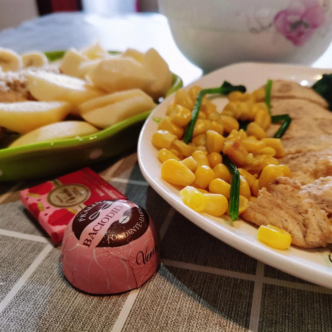 鸡胸肉沙拉-婚礼前的减肥食谱