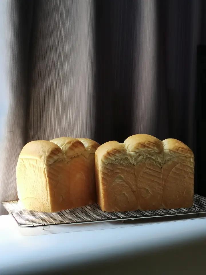 🍞消耗淡奶油吐司｜无黄油｜软绵绵｜奶香浓郁