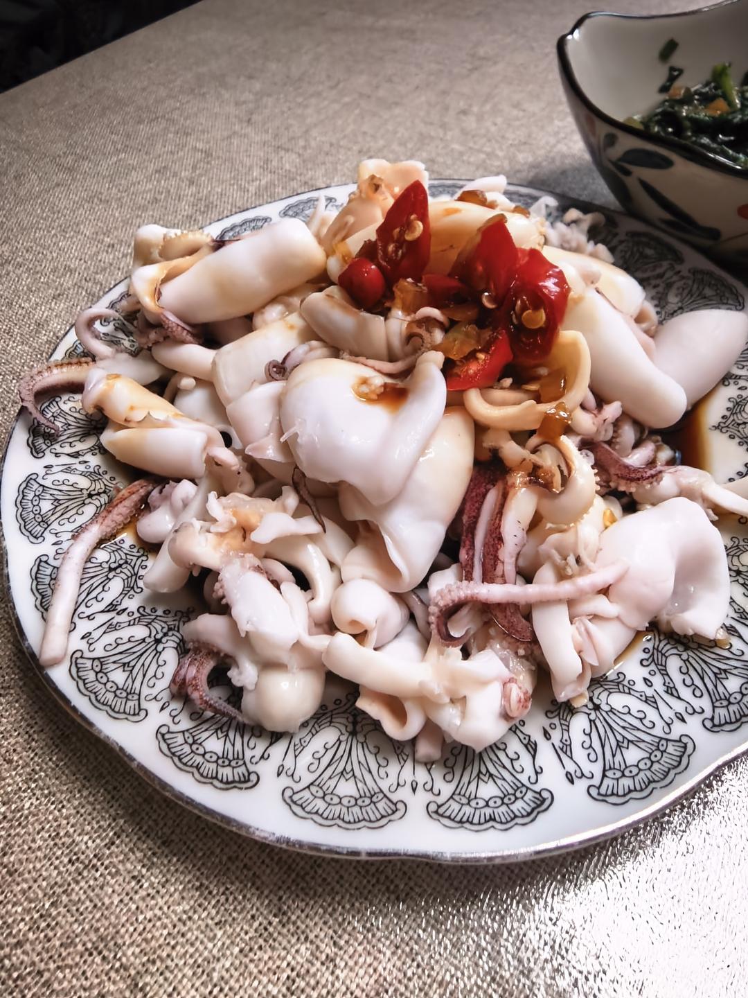 白灼鱿鱼