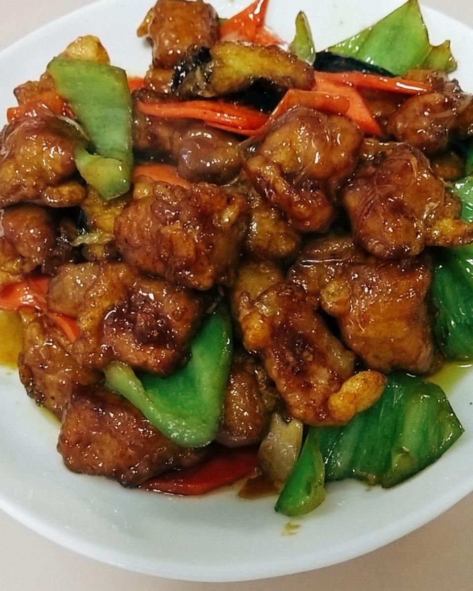 溜肉段烧茄子（东北硬菜呀哈哈）