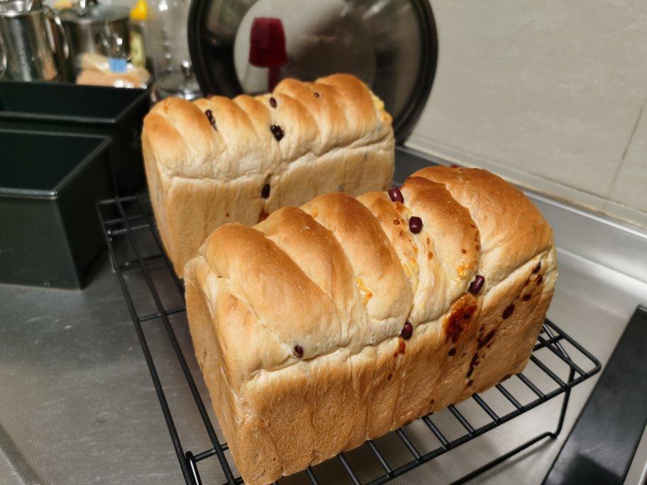 肉松吐司【超多料香爆马苏里拉】