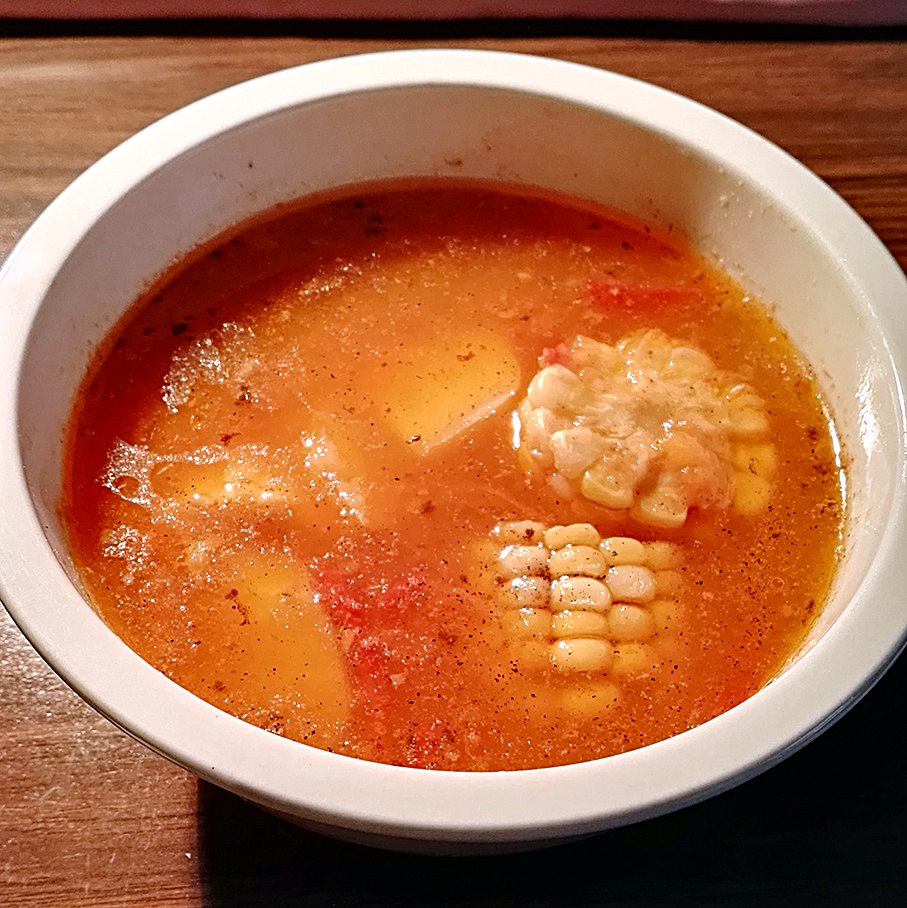 番茄土豆玉米排骨汤