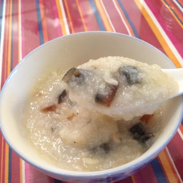 皮蛋瘦肉粥的做法