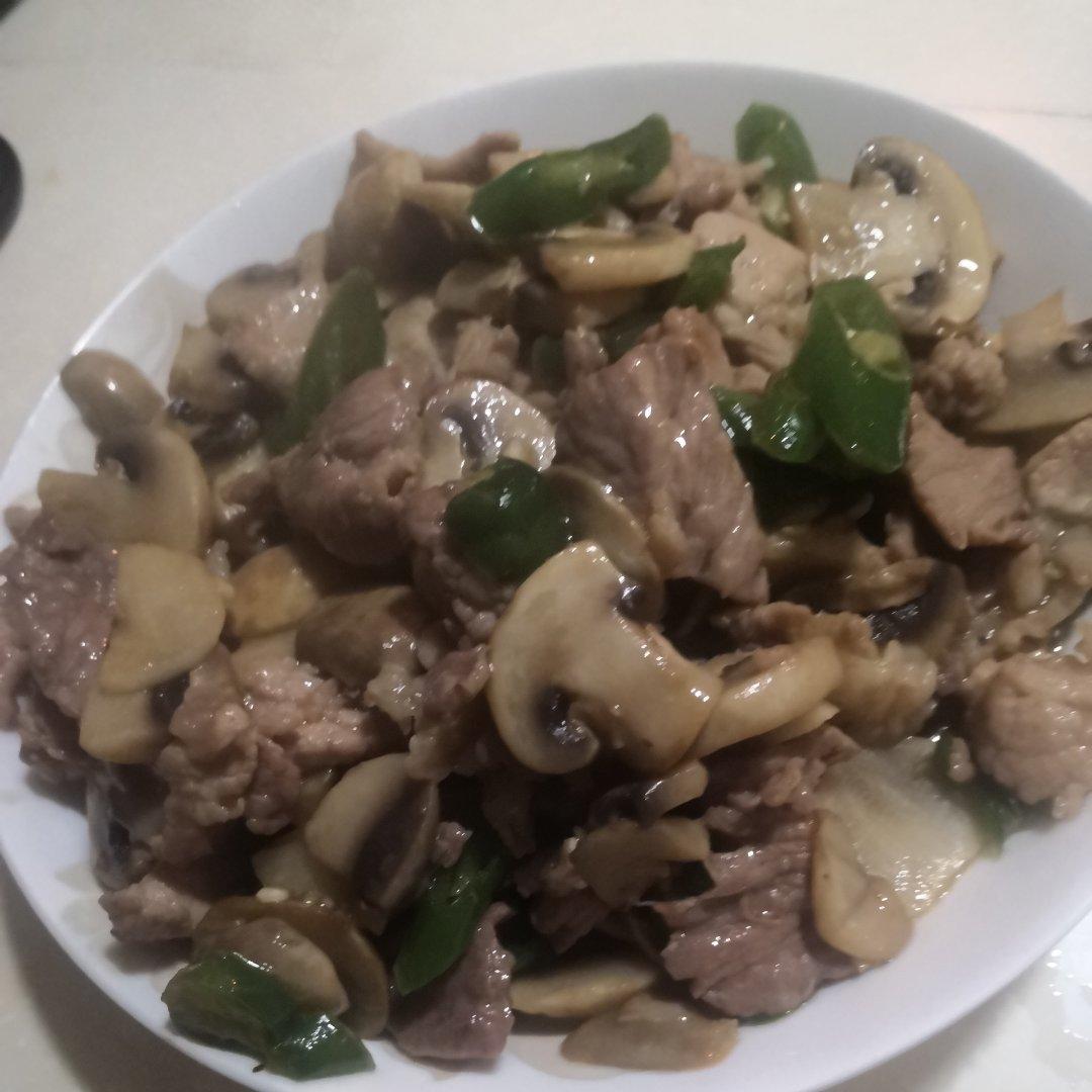 素炒鲜口蘑（白蘑菇），快手家常菜