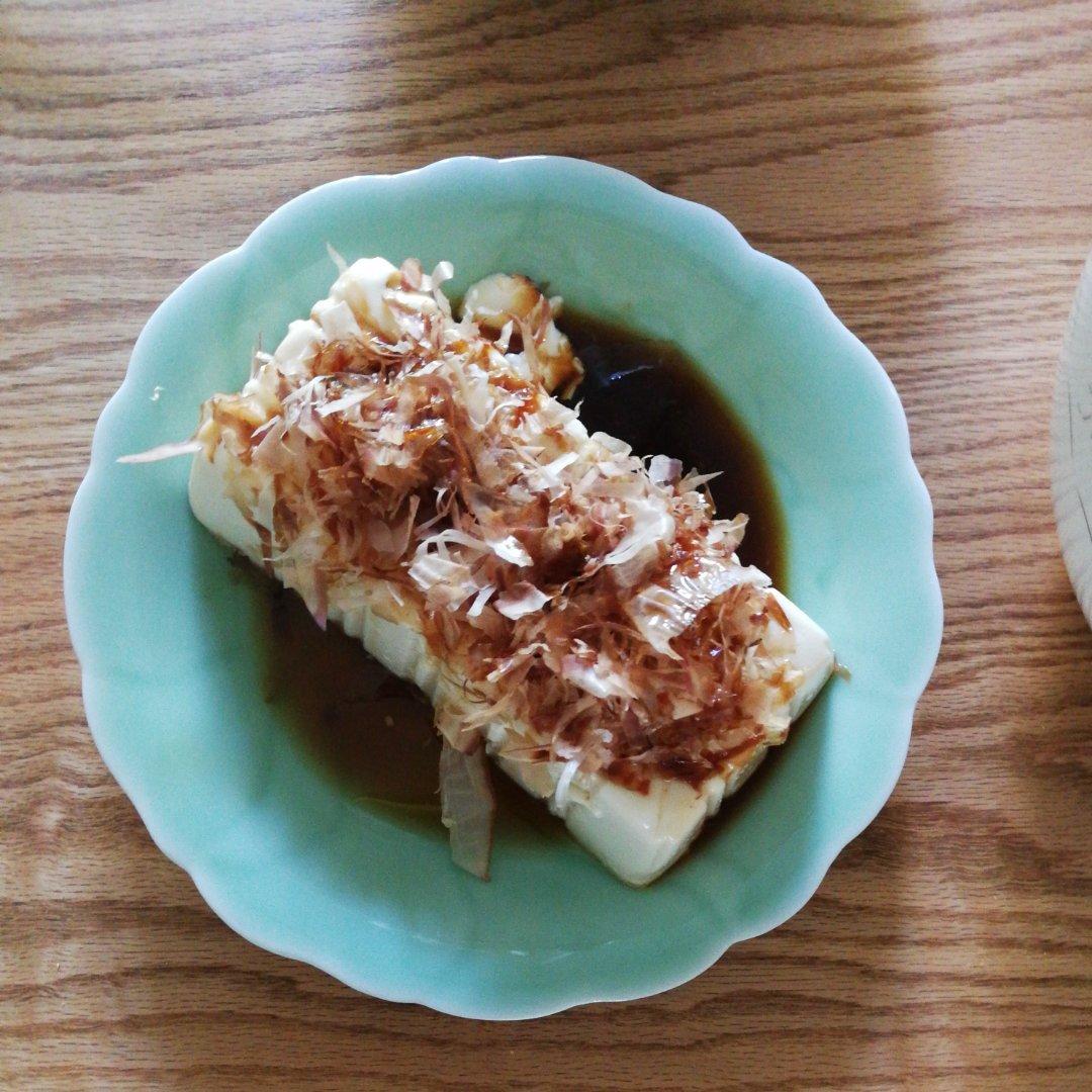 冷奴（日式冷豆腐）