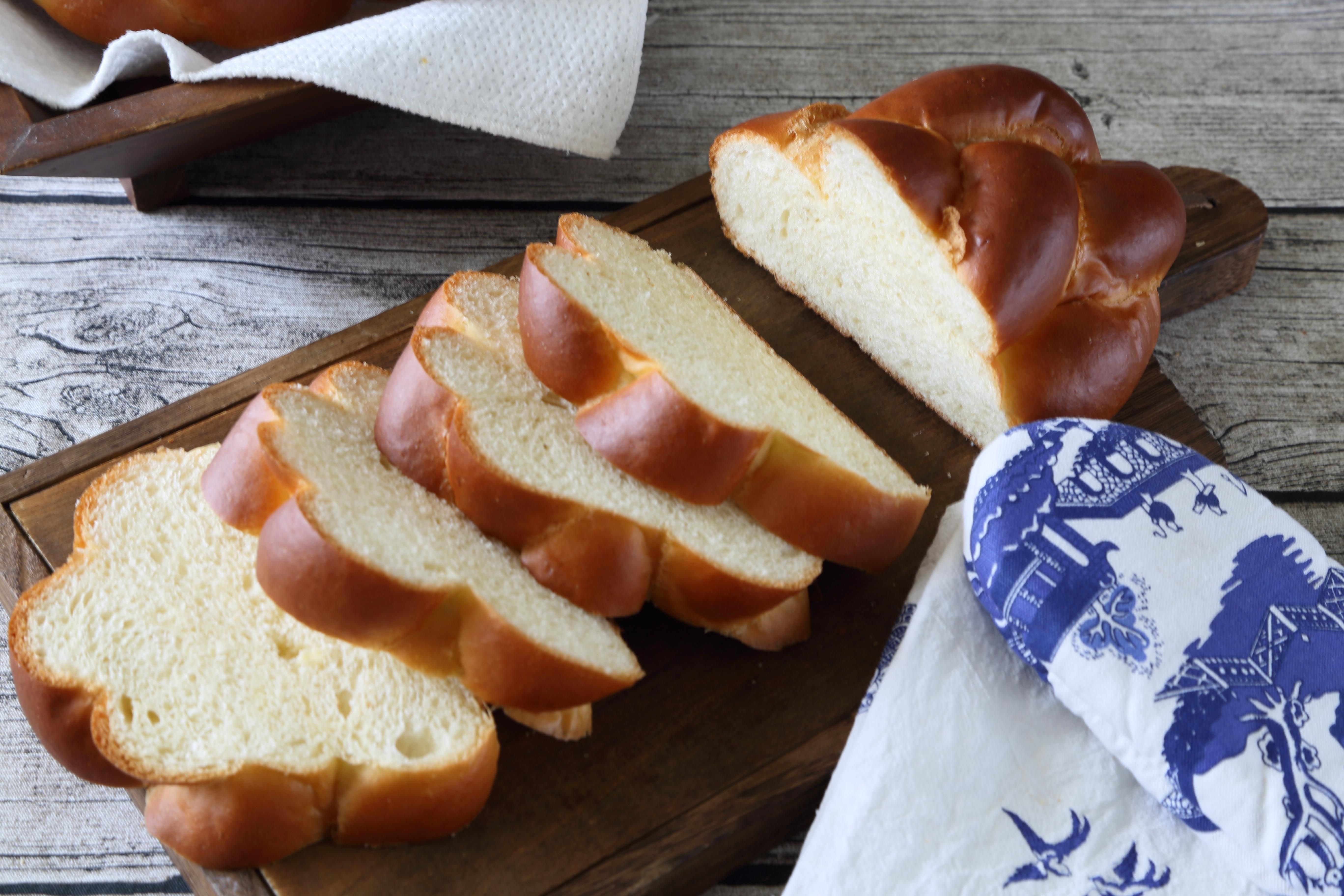 优雅烘焙 2015：犹太人的大辫子面包手工揉面版的做法