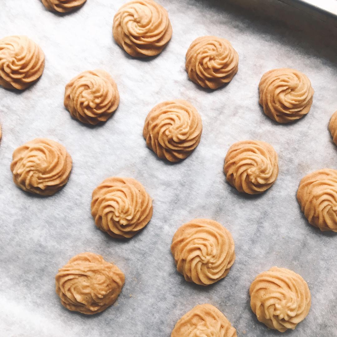 一抿即化酥到掉渣的珍妮曲奇云顶小花/烘焙视频饼干篇1