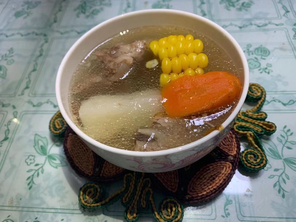 排骨山药玉米汤