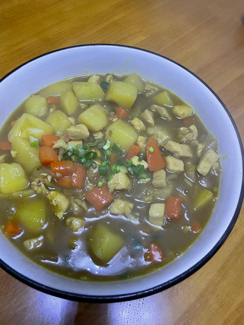 鸡肉咖喱土豆（懒人一定要收藏的菜谱😄）