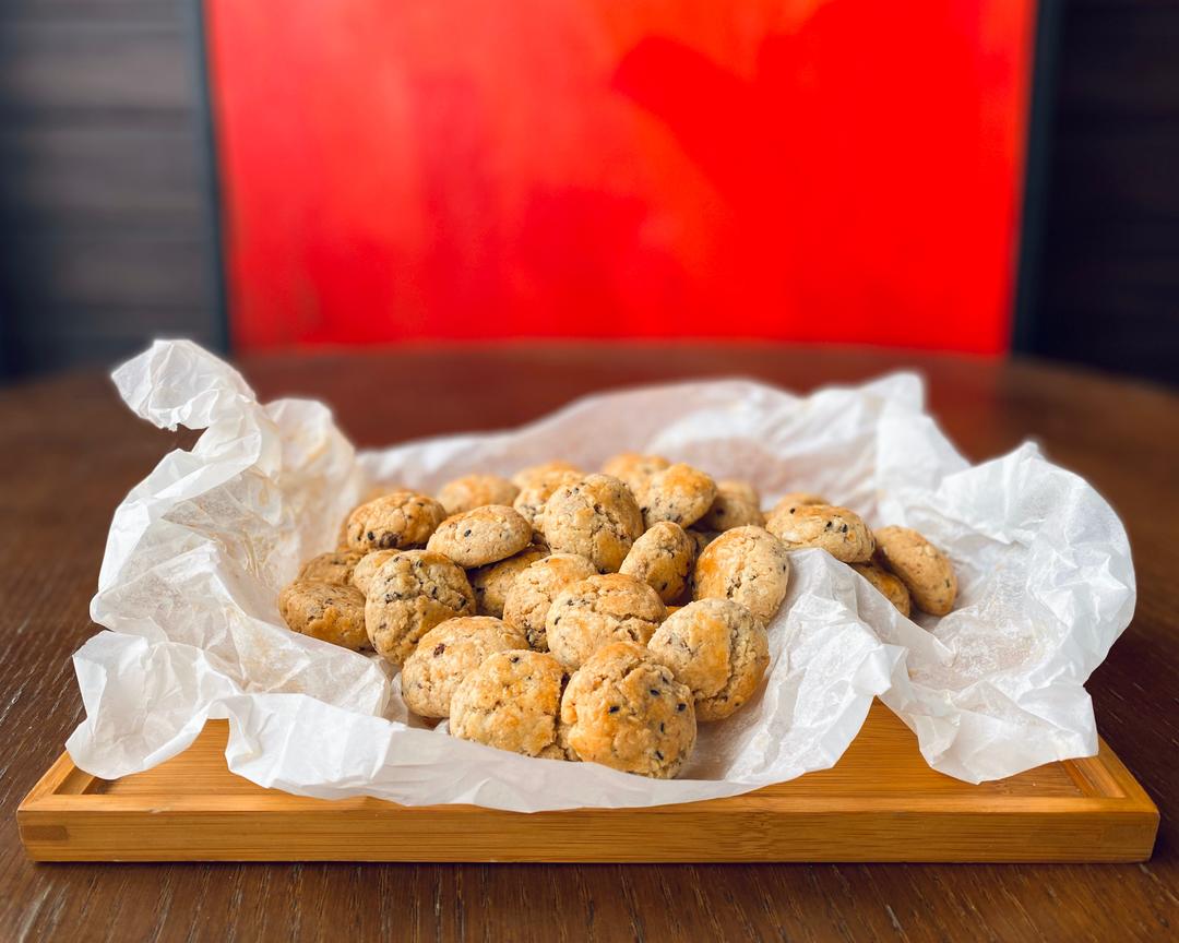 酥到掉渣的裂纹花生酥的做法