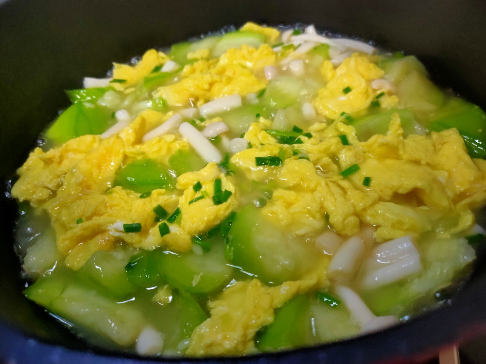 海鲜菇丝瓜鸡蛋汤丨低卡又营养的做法 步骤14