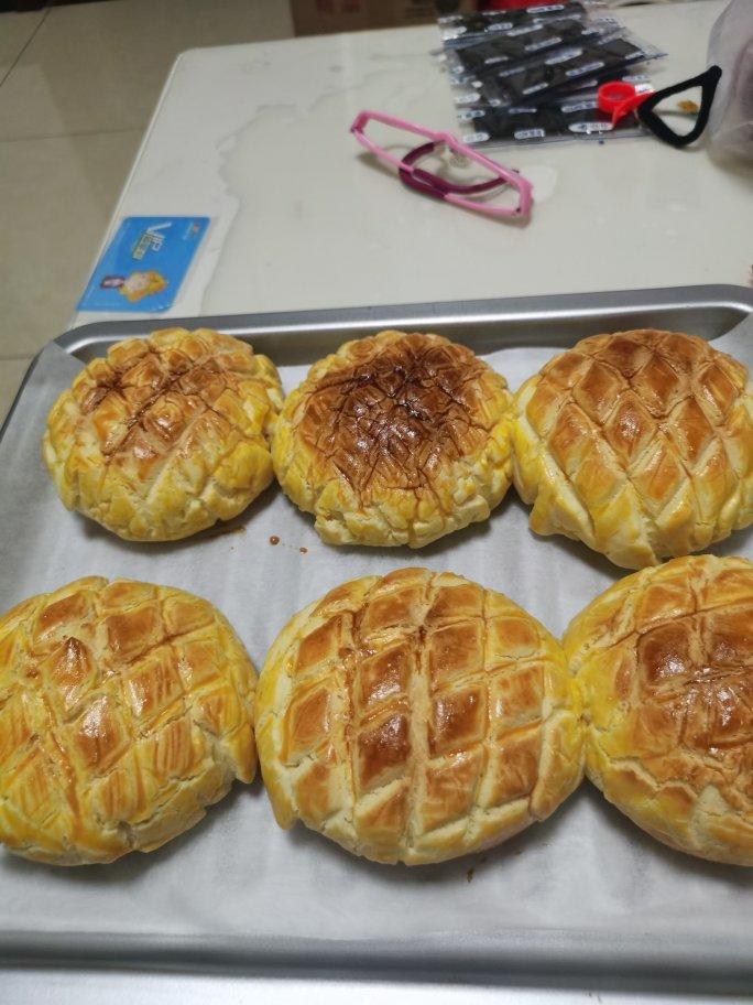 香酥柔软的港式菠萝包