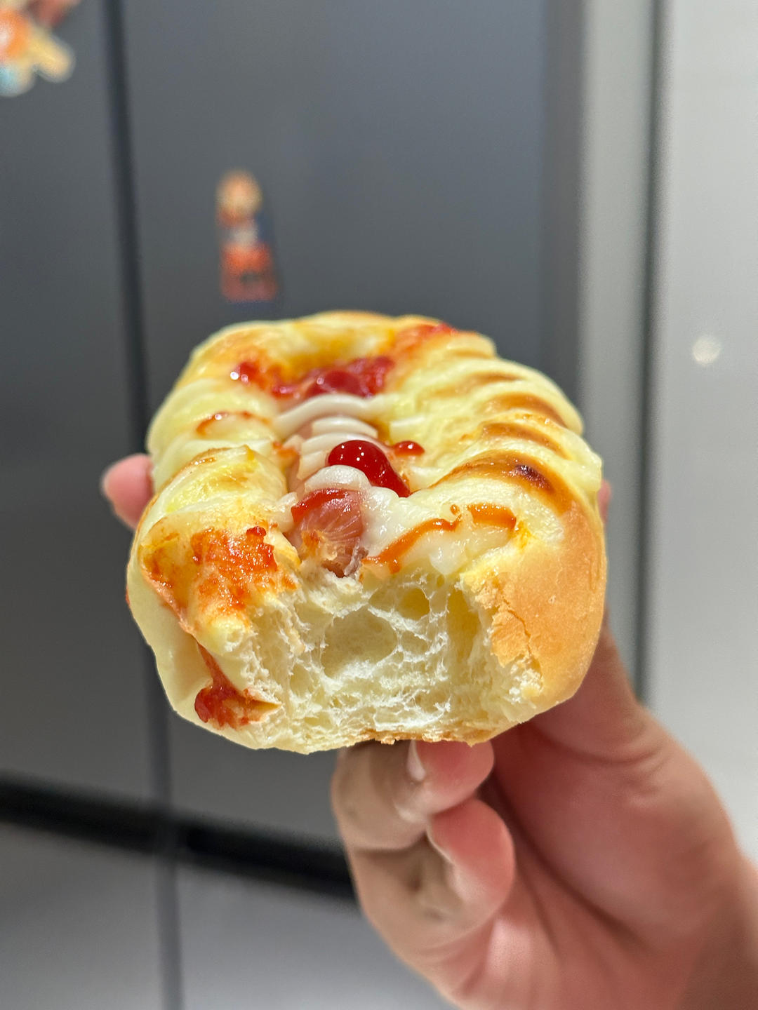 一个面团撑起一家店的台式面包—香肠面包