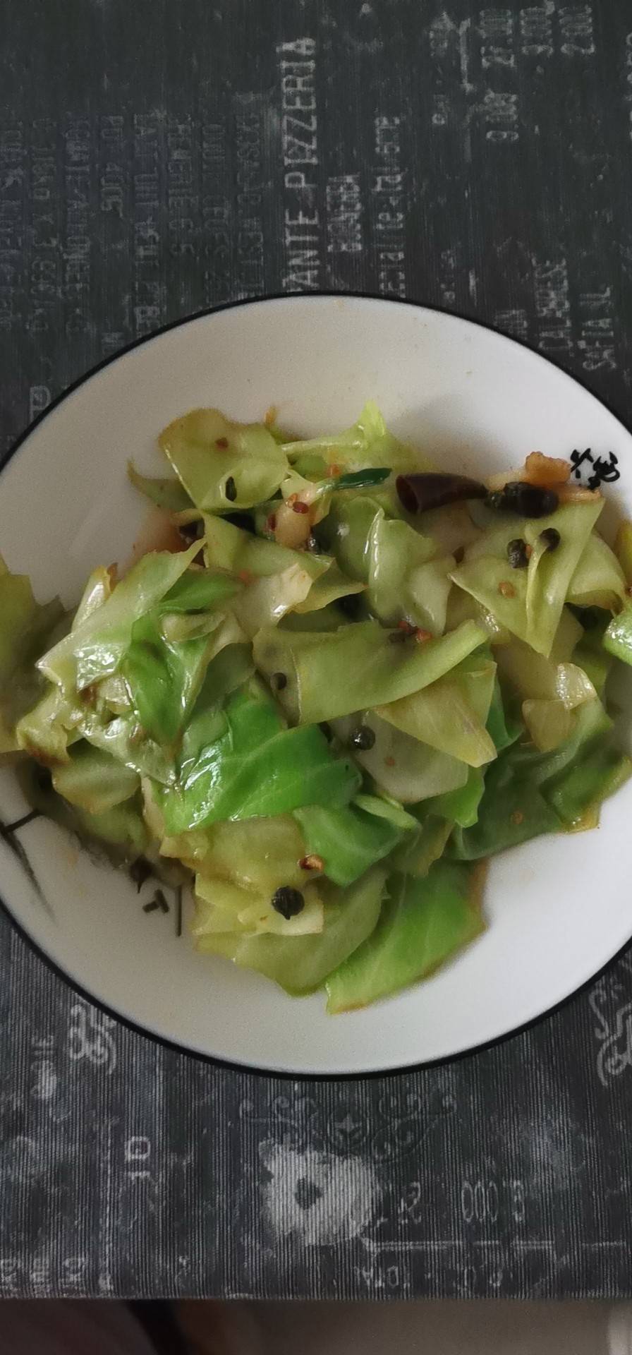 厨师长教你：“手撕包菜”的家常做法,简单又不失美味