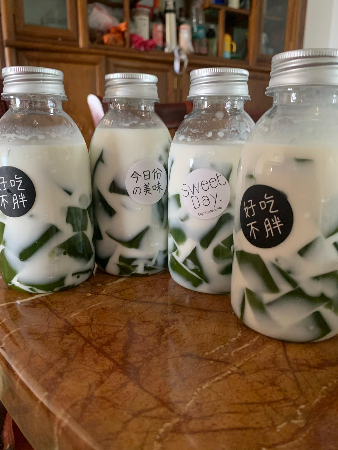 叮叮当123做的tinrry夏日椰汁斑斓吸吸冻白凉粉