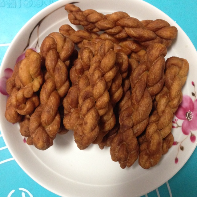 鸡蛋小麻花