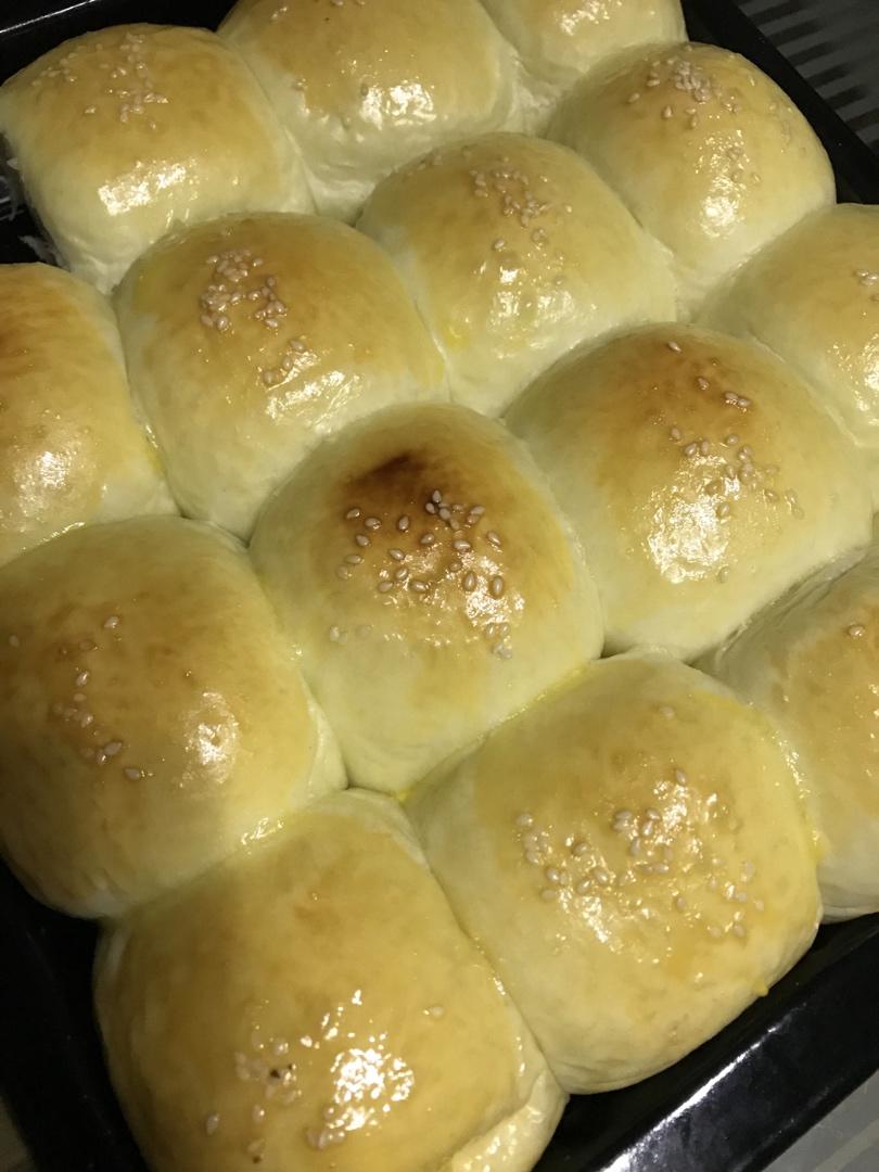超级柔软拉丝的蜂蜜小餐包