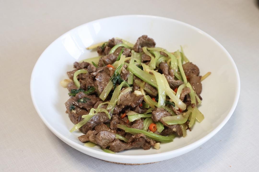 小炒牛肉（小白也可以做的超好吃！！）