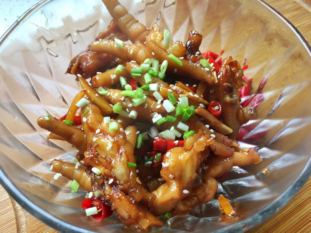 香辣烧鸡爪