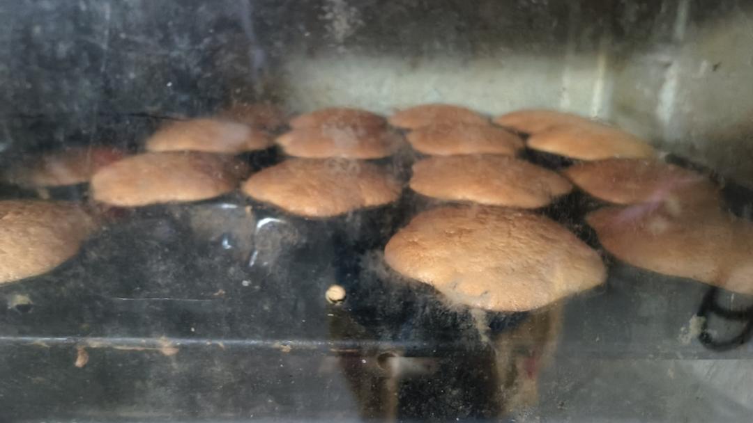 老式脆皮蜂蜜🍯蛋糕