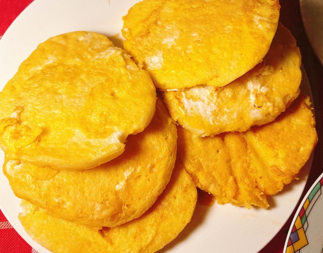 5分钟快手早餐～黄金蛋煎馒头