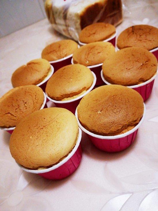 不回缩杯子蛋糕cupcake
