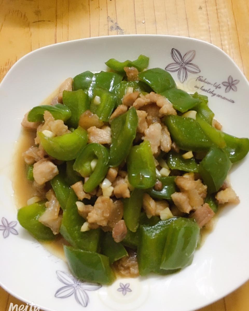 家常菜椒炒肉
