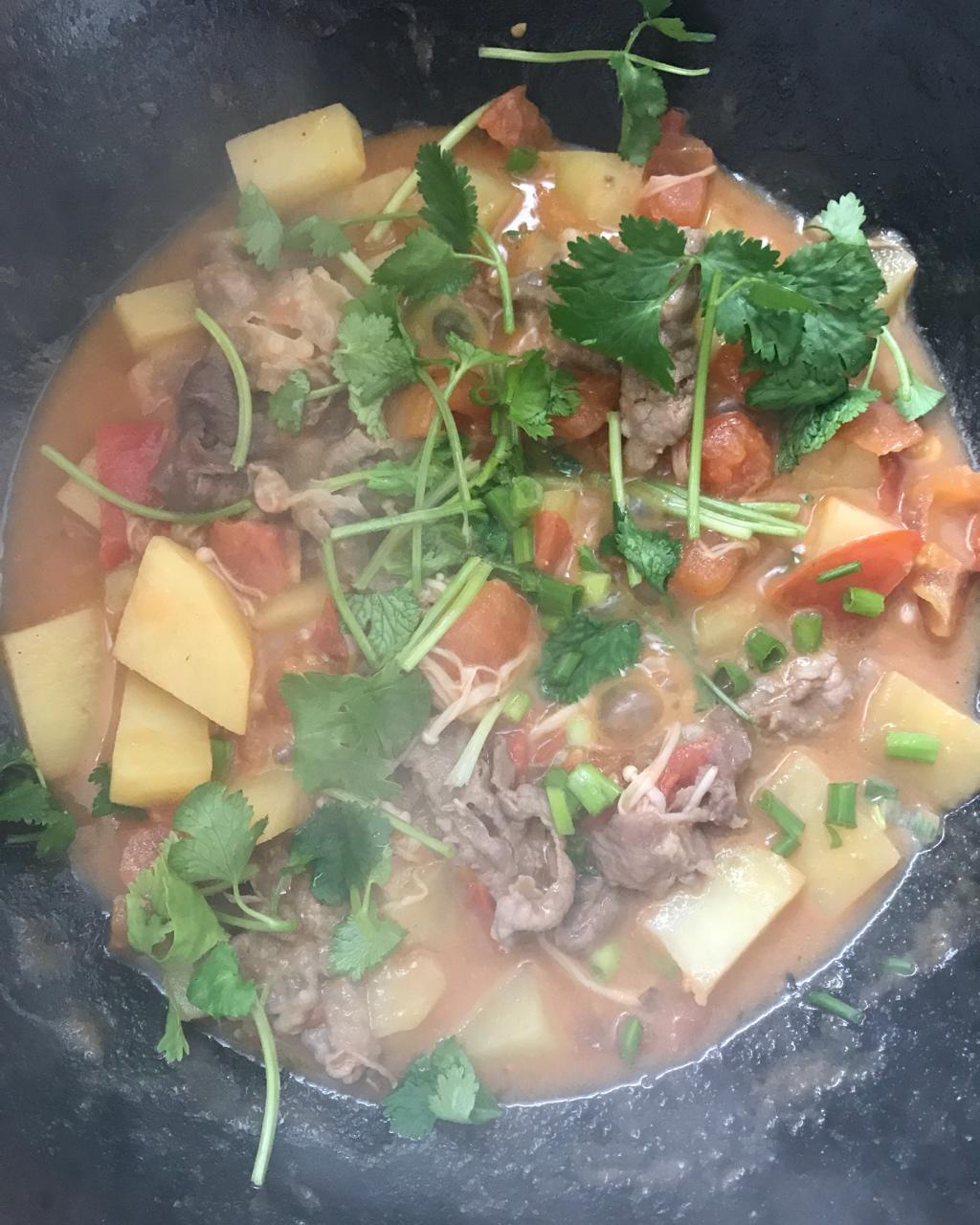 番茄土豆肥牛锅