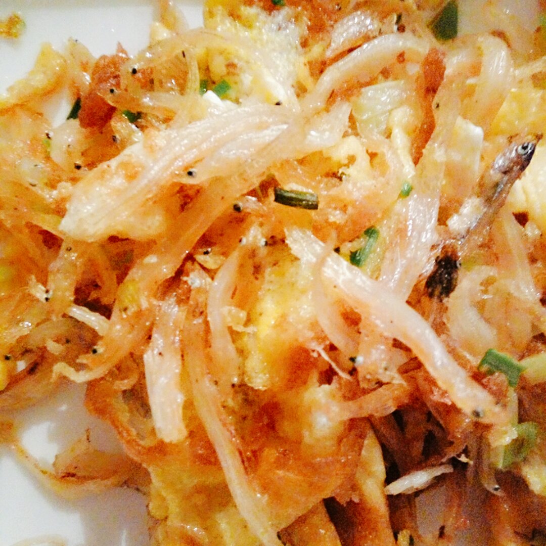 银鱼炒蛋