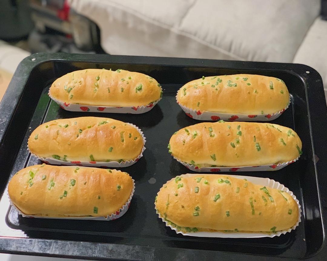 葱香肉松墨西哥面包（波兰种+烫种）