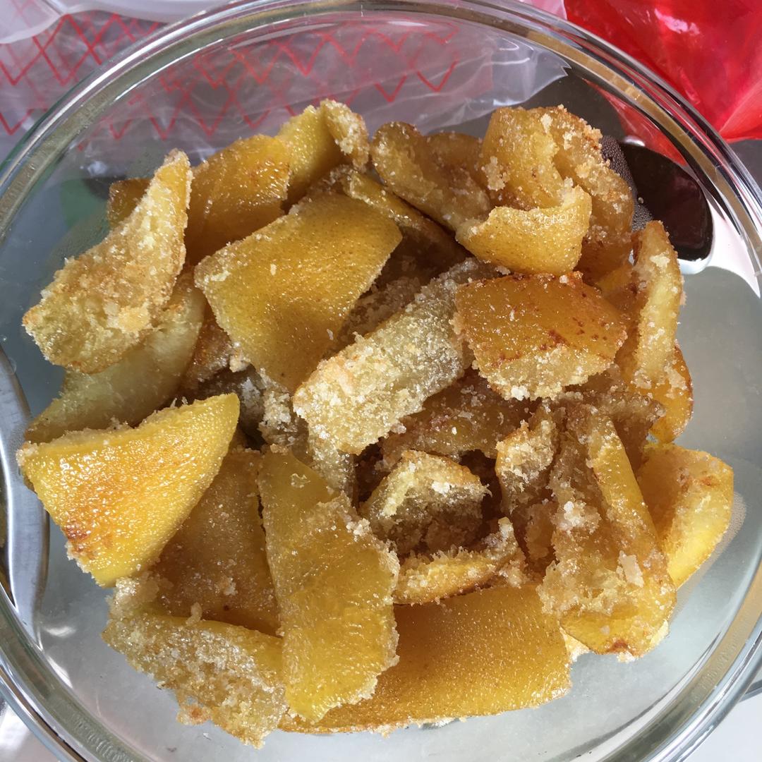 翟瑞婷做的糖渍柚子皮