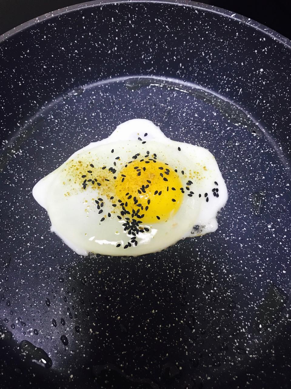 煎鸡蛋