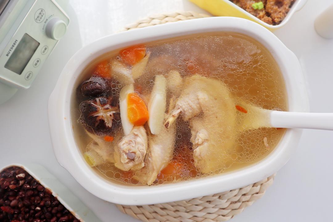 山药炖鸡汤【12月北鼎蒸炖锅食谱】