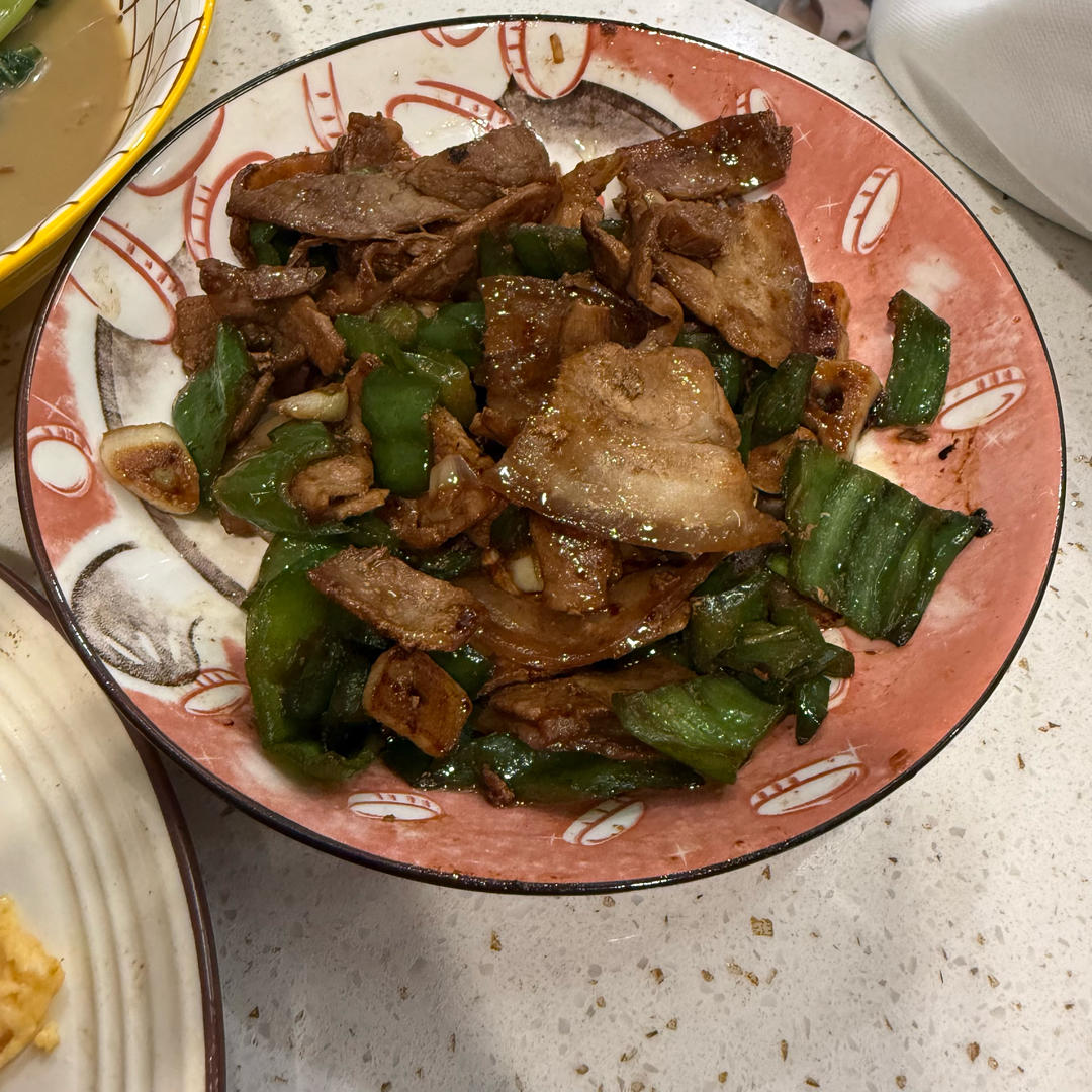 辣椒炒五花肉