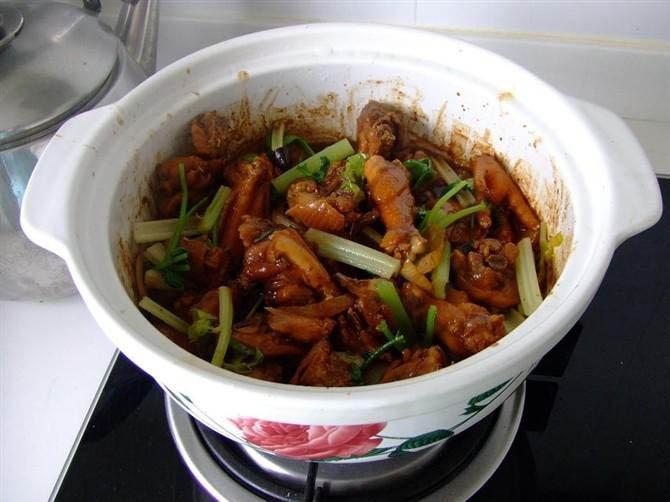 改良鸡公煲的做法