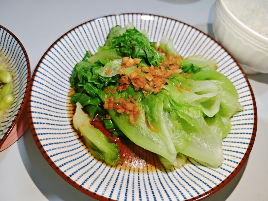 白灼芦笋 淋上蒜蓉酱汁 超开胃