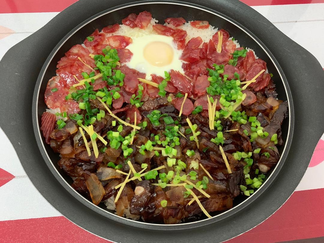 香肠煲仔饭
