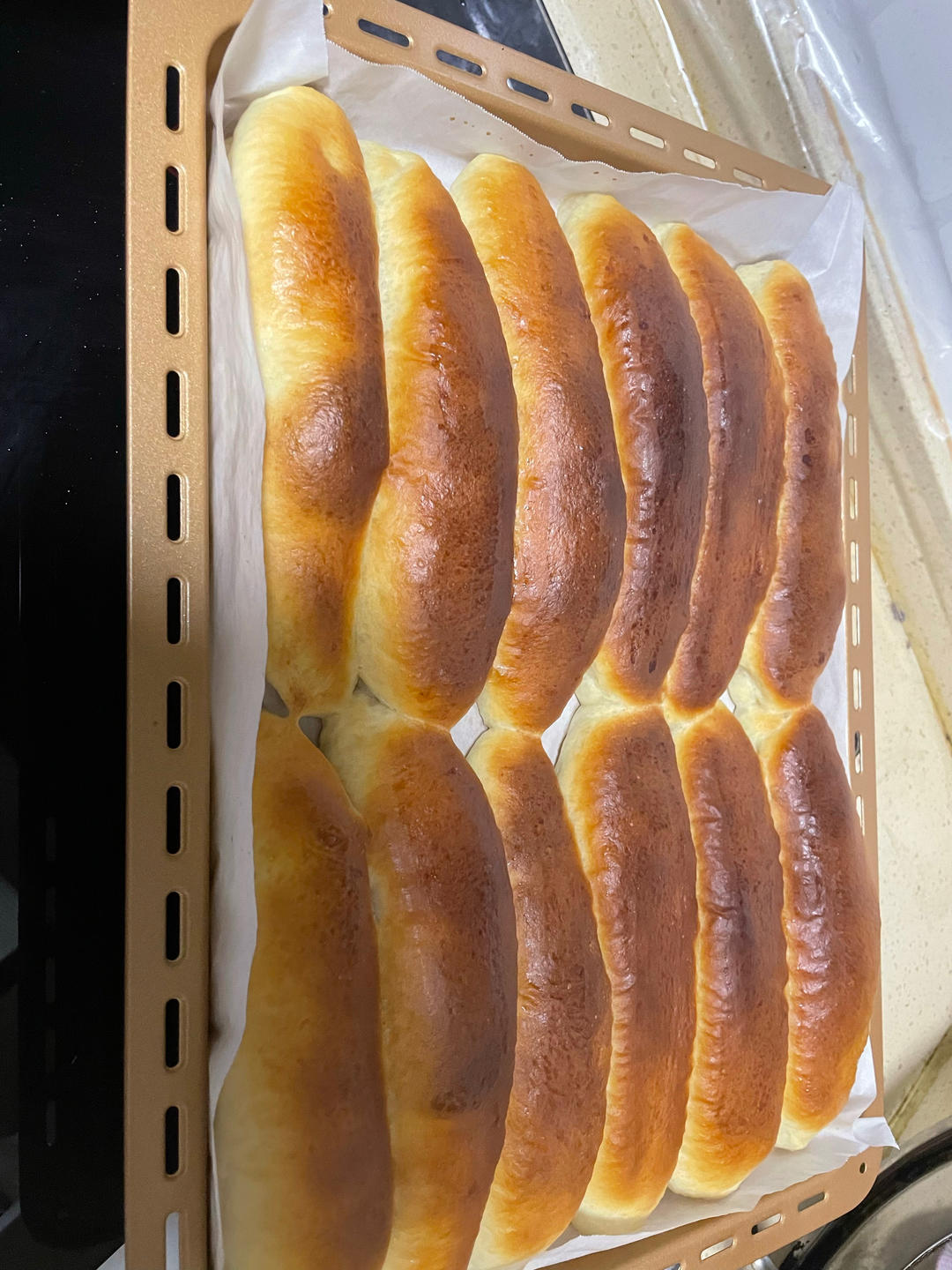 复刻桃李的经典奶棒面包，松软香甜奶香浓郁，还原度超高！