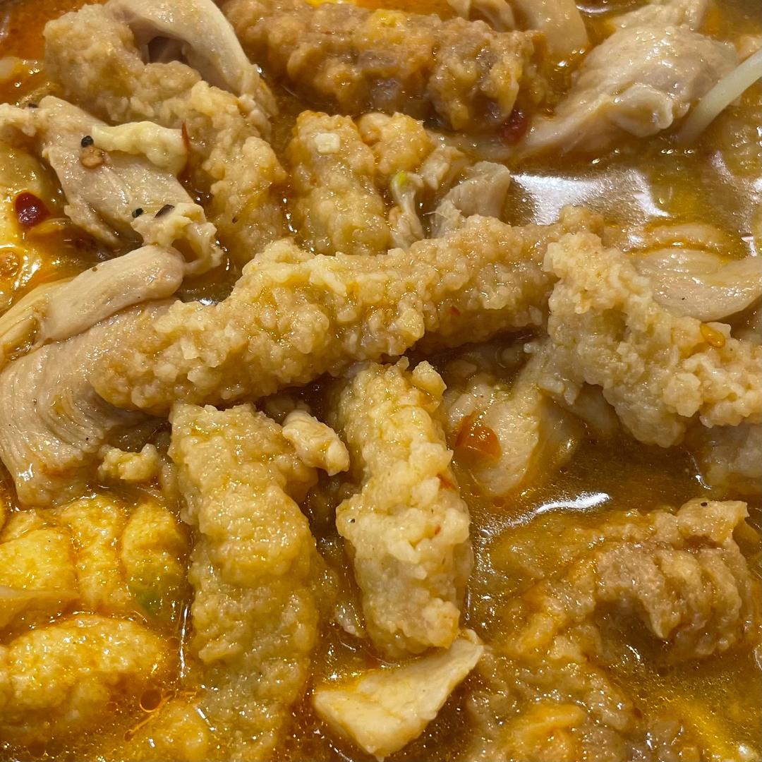 小酥肉炖鸡的做法